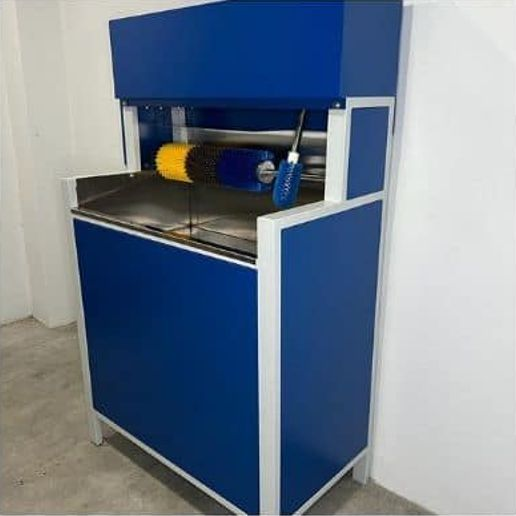 Bright Soles Machine – Side View